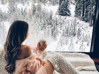 Еротски видео разговор AskaSmile