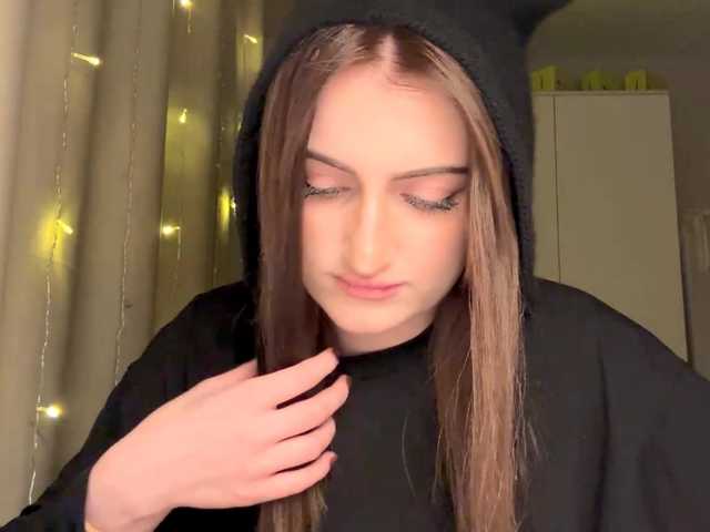 Емитувани слики од екранот AuraLahrman