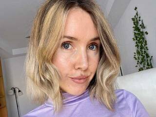 Еротски видео разговор aurybunnyx