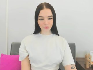 Еротски видео разговор AvaPretty