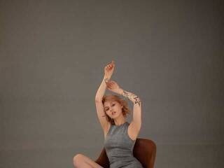 Еротски видео разговор Aylathemoon