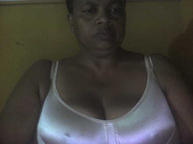 Емитувани слики од екранот Aynabrina