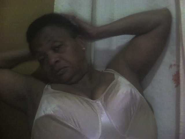 Емитувани слики од екранот Aynabrina