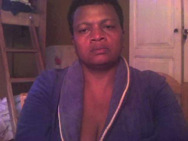 Емитувани слики од екранот Aynabrina