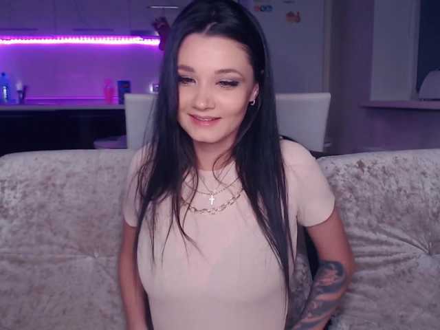 Емитувани слики од екранот BabeOriginal