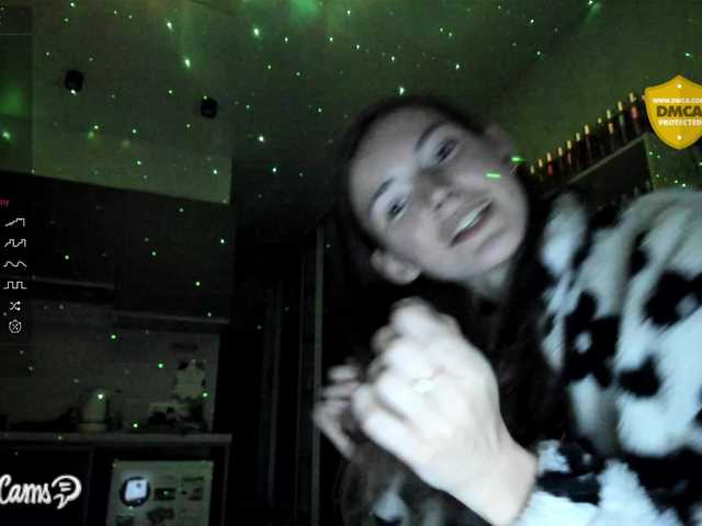 Емитувани слики од екранот Baby-Tisha