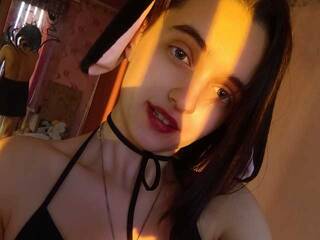 Еротски видео разговор BannyHeart