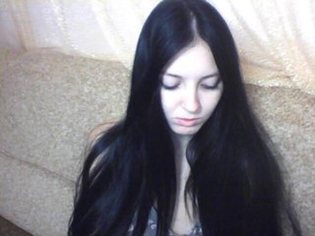 Емитувани слики од екранот Milaya_Mila