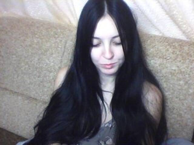 Емитувани слики од екранот Milaya_Mila