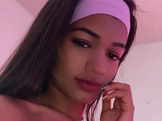 Еротски видео разговор BarbieHotLaura