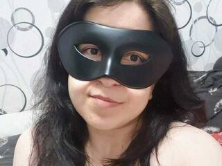 Еротски видео разговор BatGirl-2