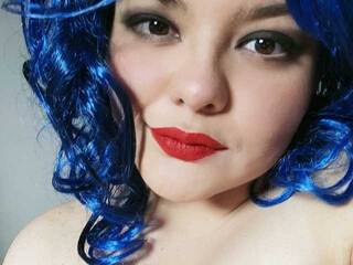 Еротски видео разговор Bea-Brawl