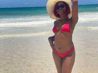 Еротски видео разговор BeautyDee