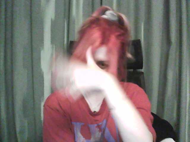 Емитувани слики од екранот Beginning