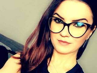 Еротски видео разговор Bella-Diamond