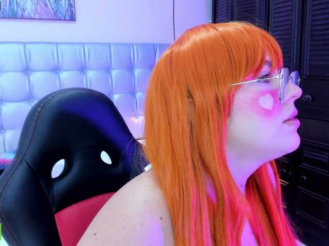 Емитувани слики од екранот Bella-Rouse