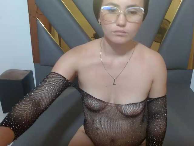 Фотографии bellacute18 full naked 100 tisp