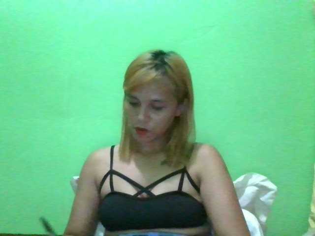 Емитувани слики од екранот belly3030