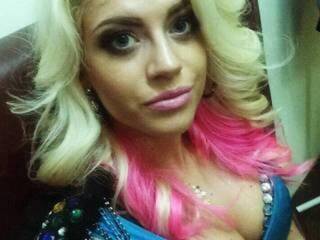 Еротски видео разговор bestblondee