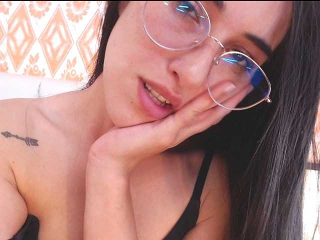 Емитувани слики од екранот betsabe-butle