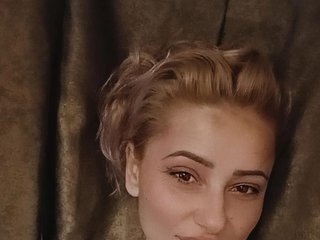 Еротски видео разговор BiancaYvonne