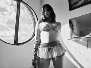 Еротски видео разговор bigboobsemily