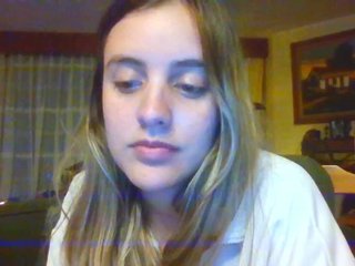 Еротски видео разговор Abrilblond