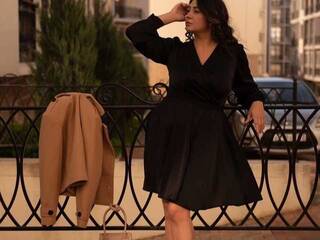 Еротски видео разговор Black00pearl