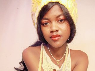 Еротски видео разговор BlackGirl95