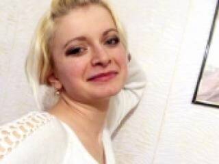 Еротски видео разговор blondanya