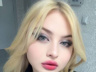 Еротски видео разговор BlondeBond