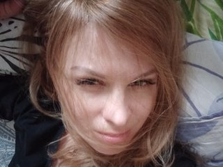 Еротски видео разговор BlondeFox
