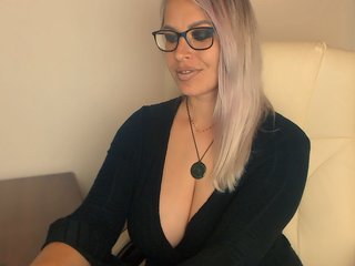 Еротски видео разговор BlondeNicolet