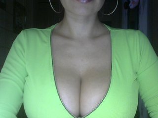 Емитувани слики од екранот blondy11