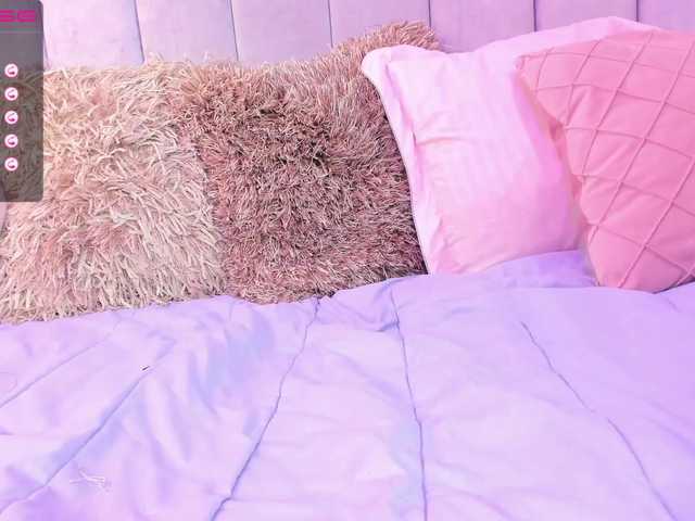 Емитувани слики од екранот boginypraxx