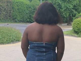 Еротски видео разговор Bonbonaumiel