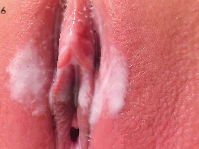 Емитувани слики од екранот -Deviil