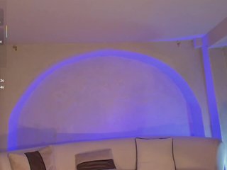 Еротски видео разговор CelesteMoon