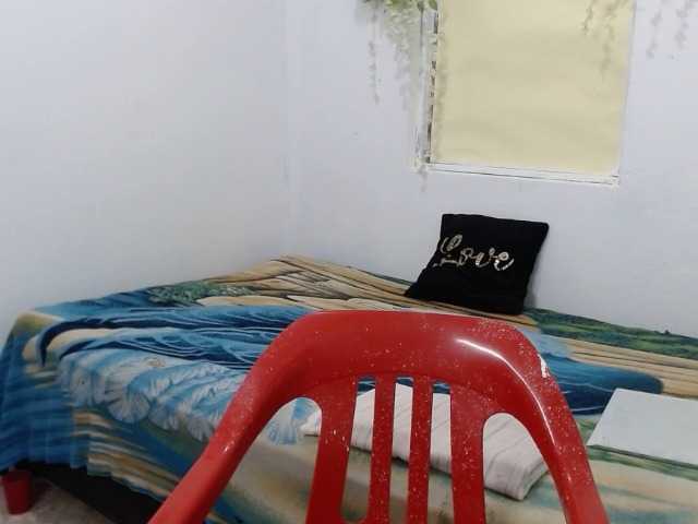 Емитувани слики од екранот devora5