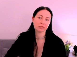 Еротски видео разговор MiaFoxy