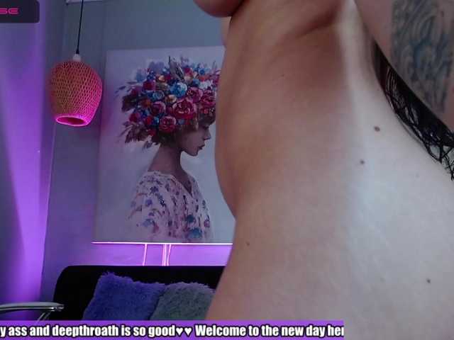 Емитувани слики од екранот valery-henao-