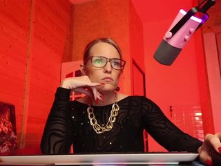 Еротски видео разговор Findom_Lady_Shine