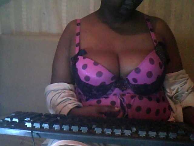 Емитувани слики од екранот Bonivianah