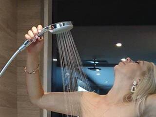 Еротски видео разговор Botanici