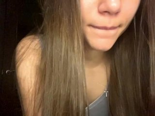 Еротски видео разговор BrandeeLangevin