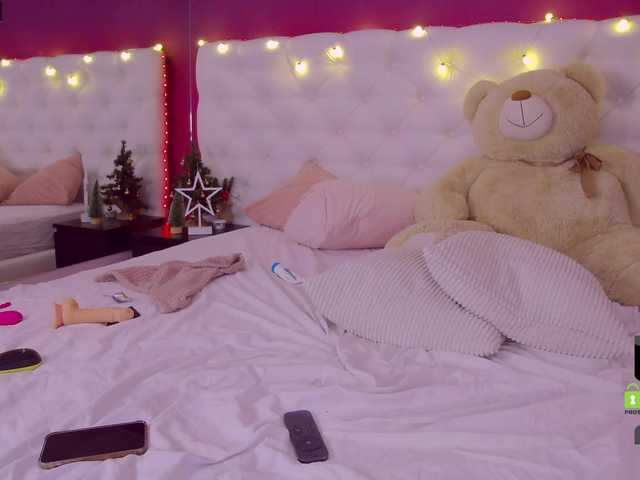 Емитувани слики од екранот CrystallSsexy