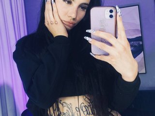 Еротски видео разговор BritniSquirts