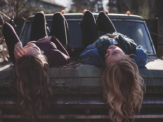 Еротски видео разговор BrownSugarBFFs