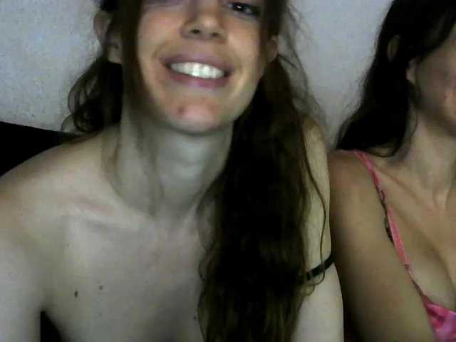 Емитувани слики од екранот bunnycaress