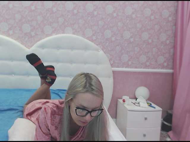 Емитувани слики од екранот BunnySue